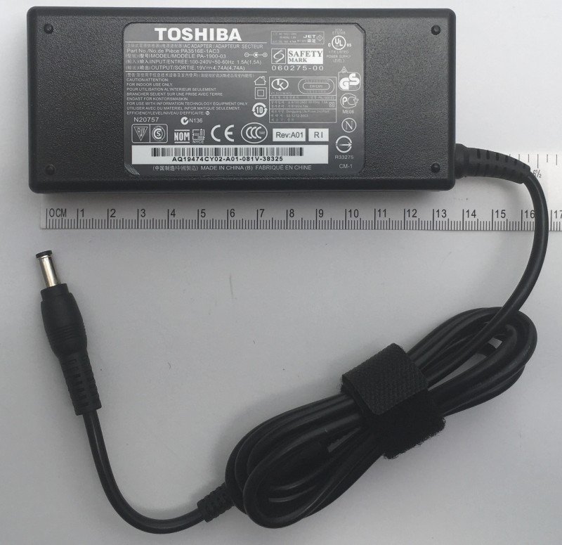 TOSHIBA ORIGINAL AC ADAPTER, 19V, 4.7A, 90W